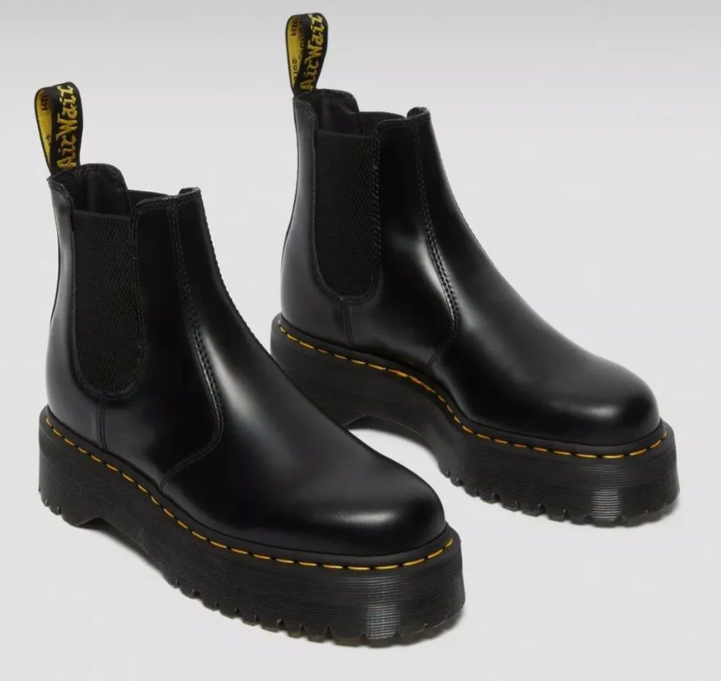 Dr martens 2976 Smooth Leather Platform Chelsea Boots