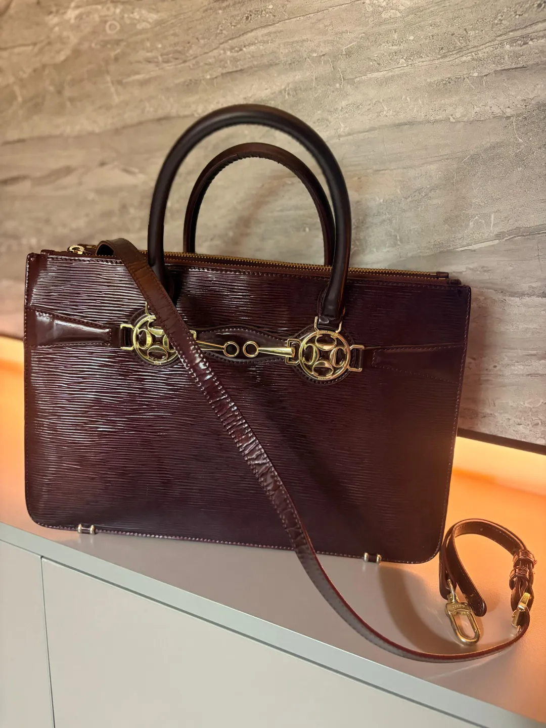 Guess bag