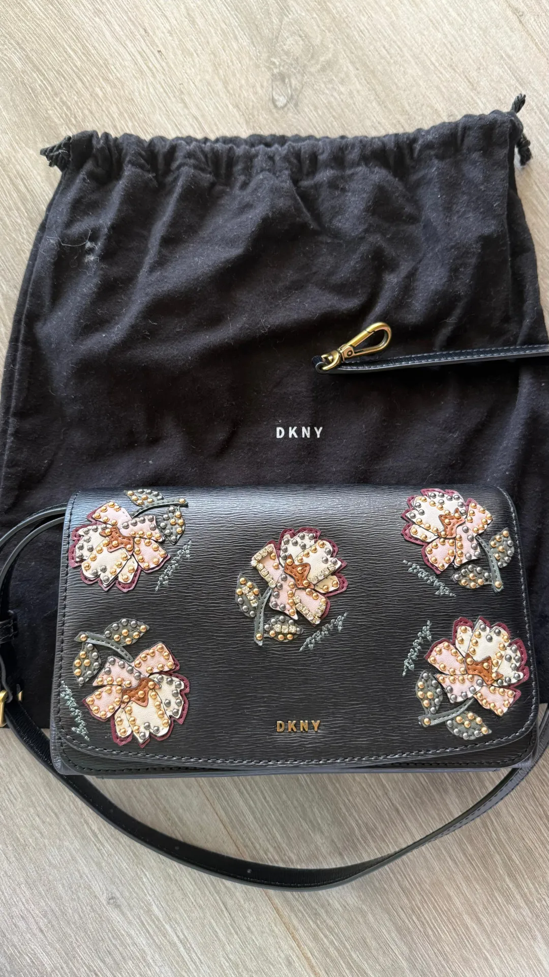 DKNY BAG