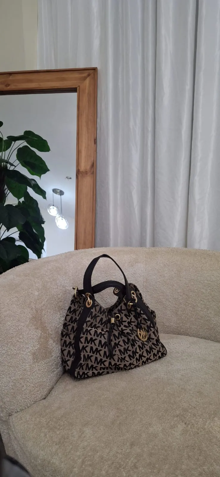 Micheal Kors bag